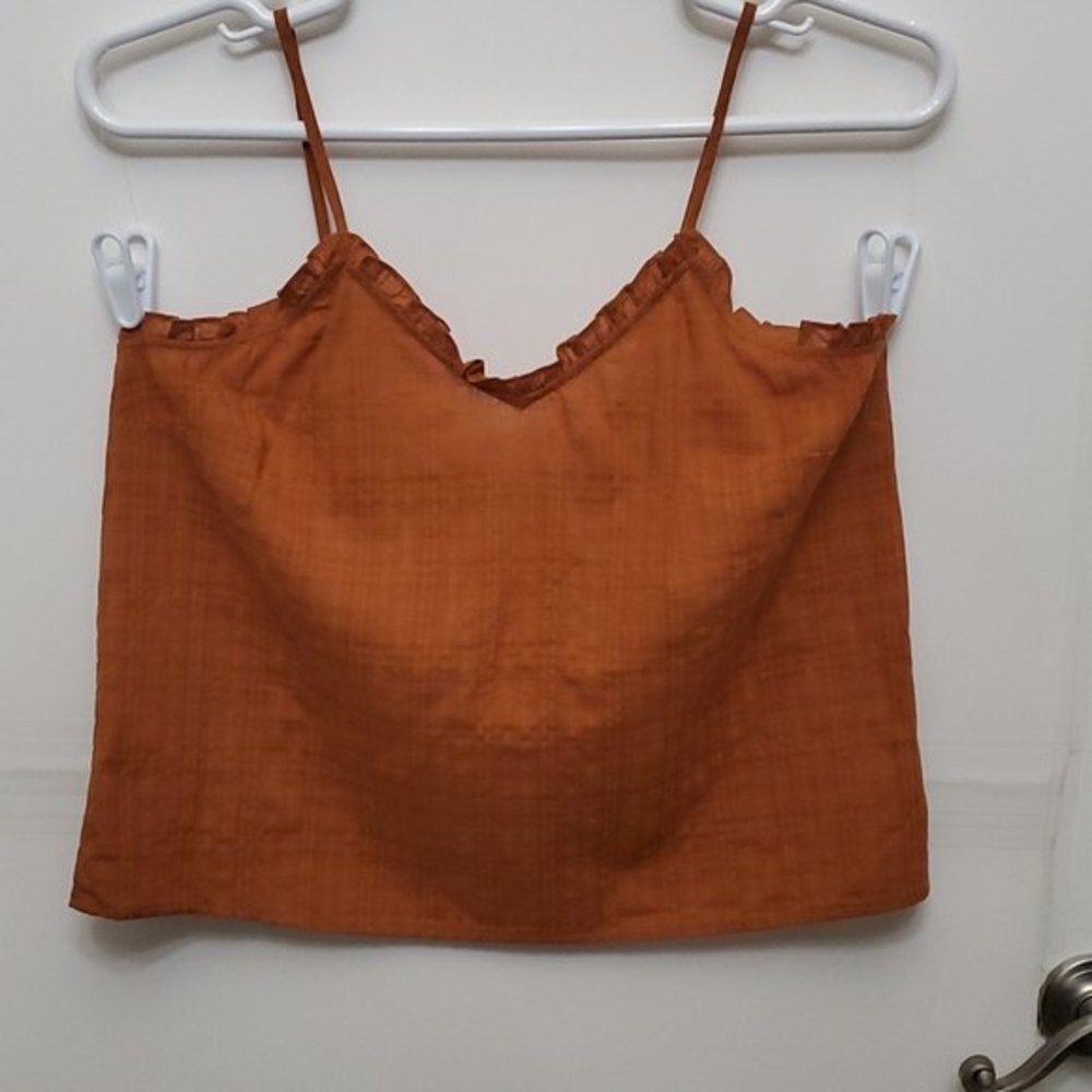 A.n.a large top